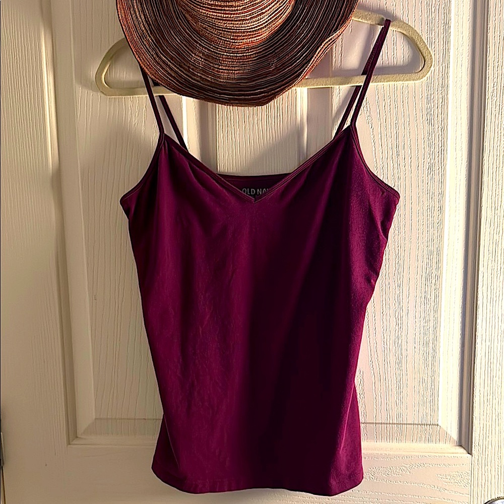 Old Navy Plum Stretch Tank EUC Size L